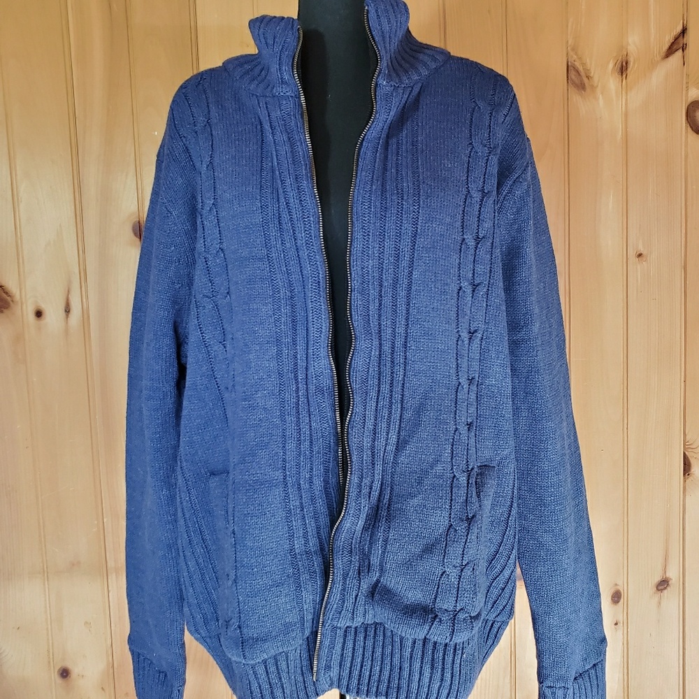 Mens outdoor living full zip, sherpa line sweater